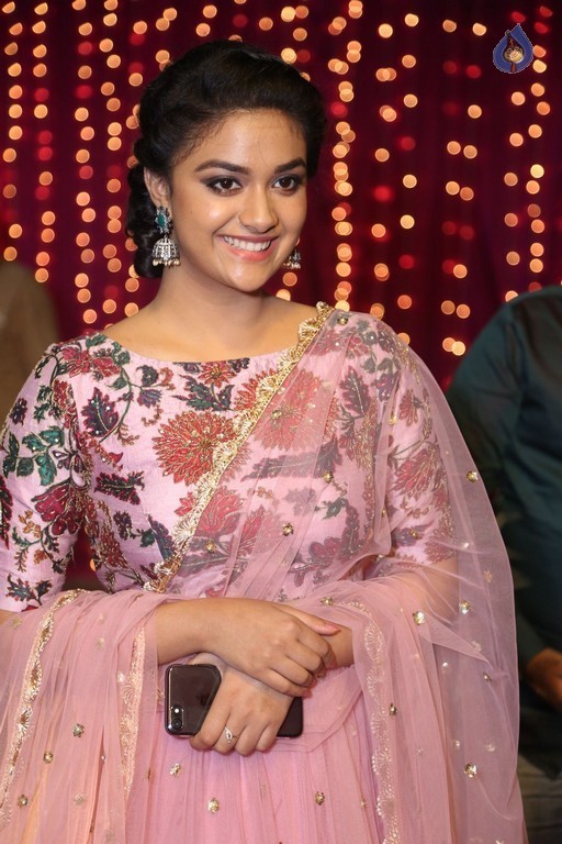 Keerthy Suresh at Zee Telugu Apsara Awards - 11 / 15 photos