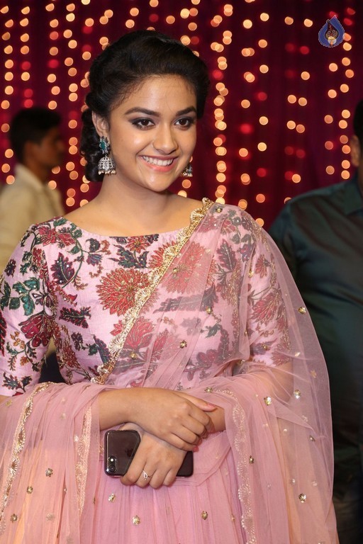 Keerthy Suresh at Zee Telugu Apsara Awards - 14 / 15 photos