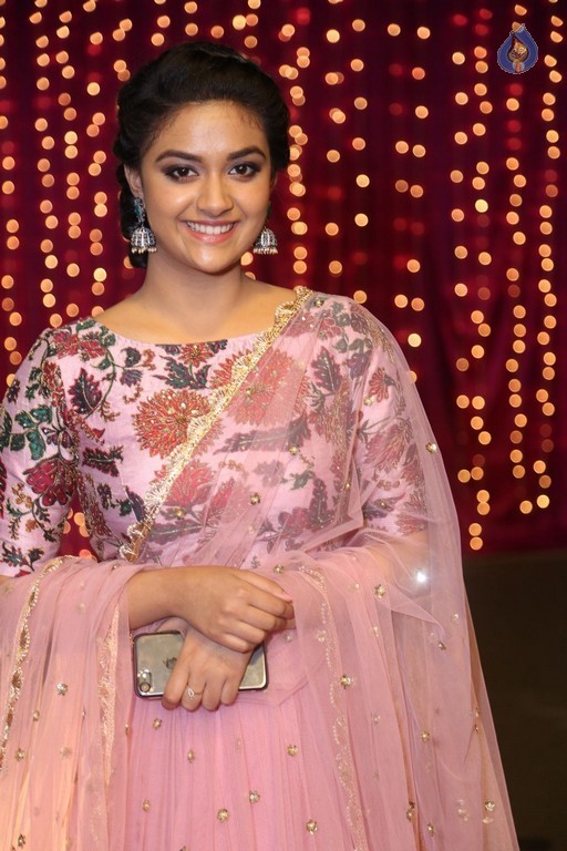 Keerthy Suresh at Zee Telugu Apsara Awards - 15 / 15 photos