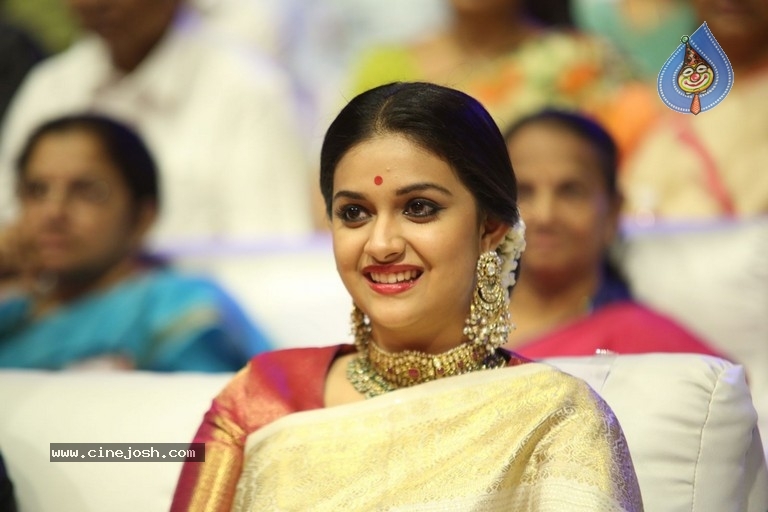 Keerthy Suresh New Pics - 9 / 21 photos