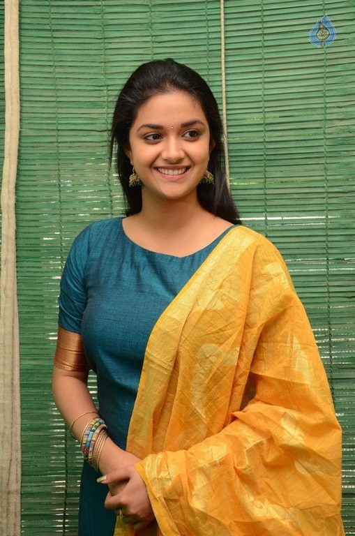 Keerthy Suresh Photos - 11 / 40 photos