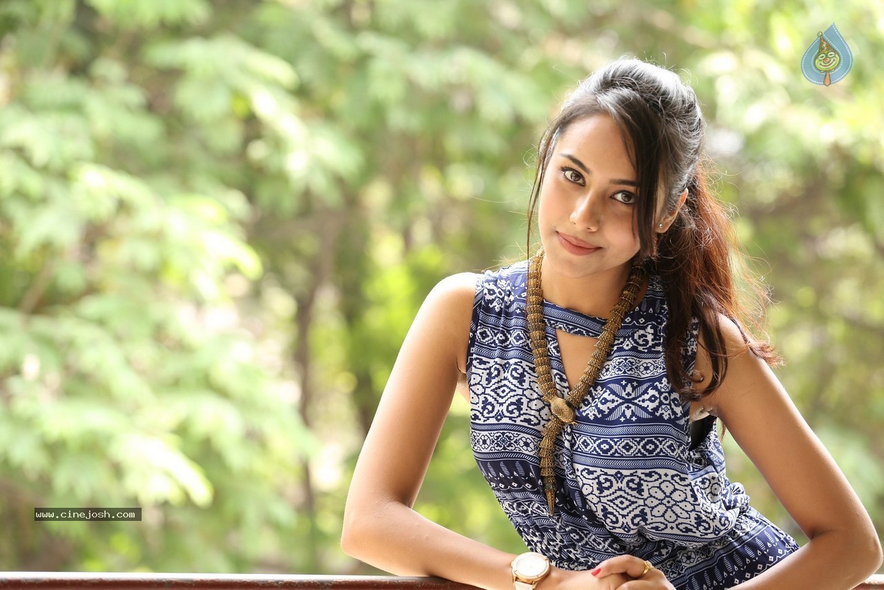 Kenisha Chandran New Stills - 38 / 42 photos