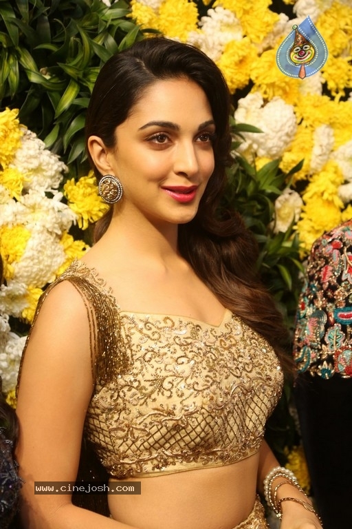 Kiara Advani Photos - 7 / 21 photos