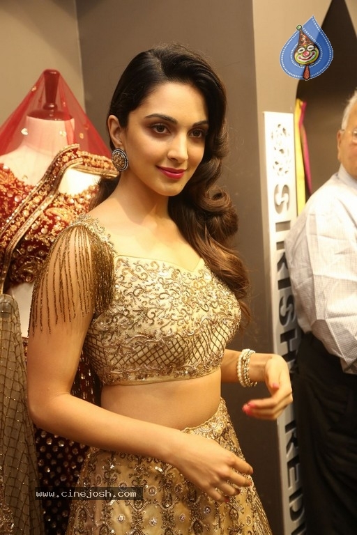 Kiara Advani Photos - 9 / 21 photos