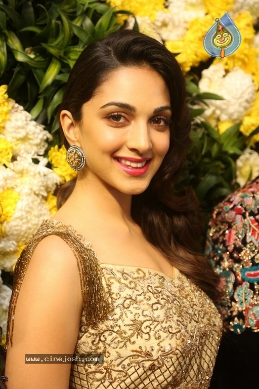 Kiara Advani Photos - 11 / 21 photos