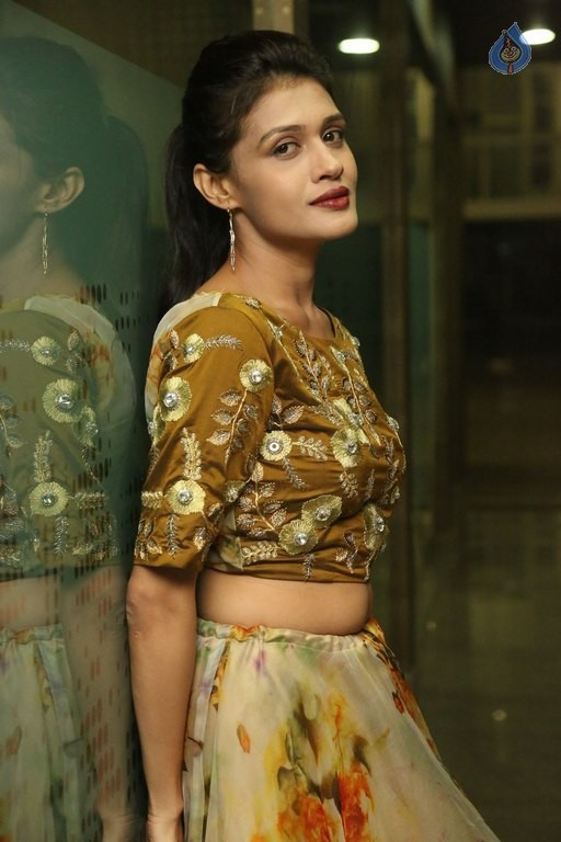 Kimaya Latest Photos - 31 / 34 photos