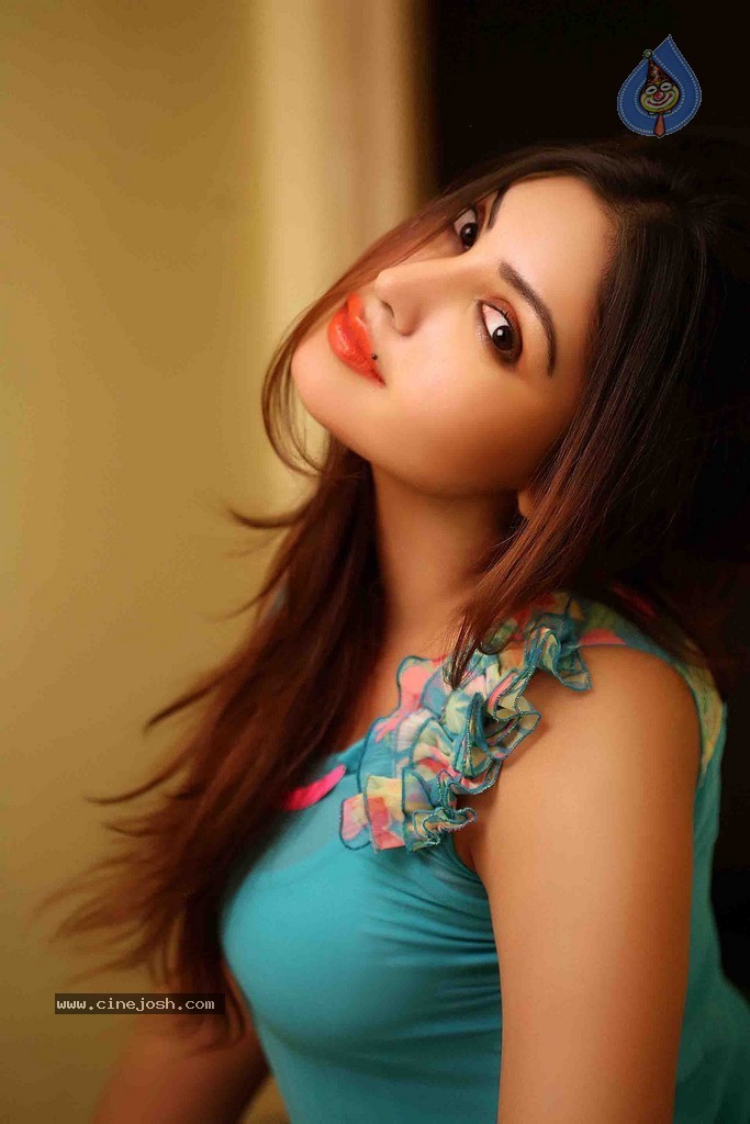 Komal Jha Latest Pics - 71 / 71 photos