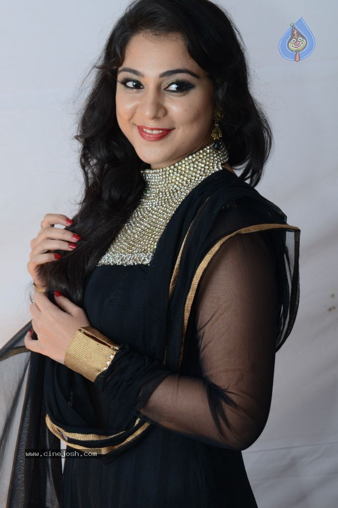 Krathi Stills - 43 / 50 photos