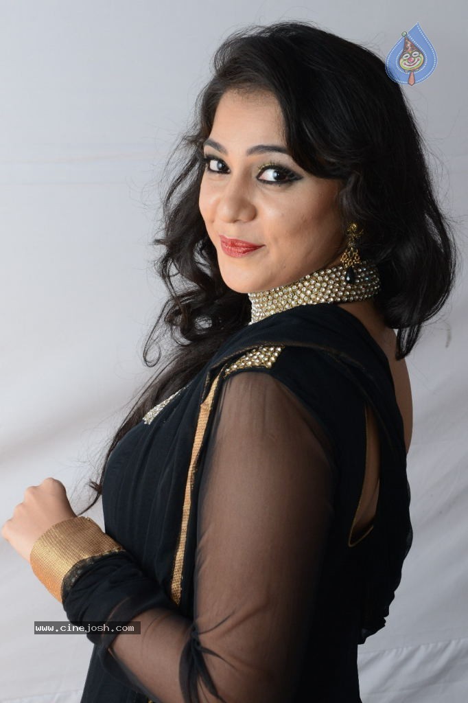 Krathi Stills - 46 / 50 photos