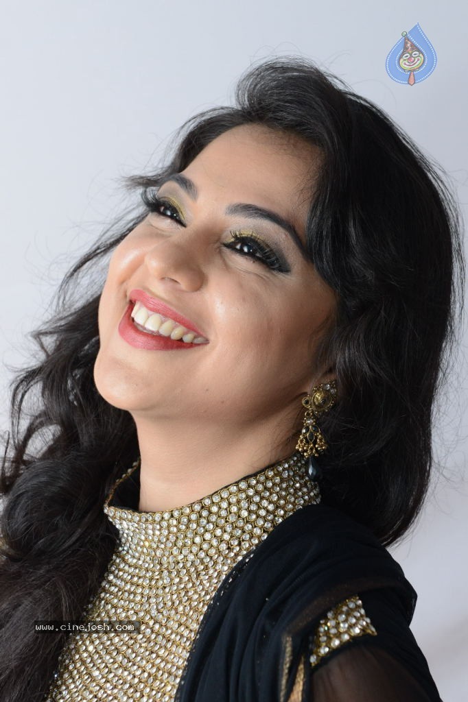 Krathi Stills - 48 / 50 photos