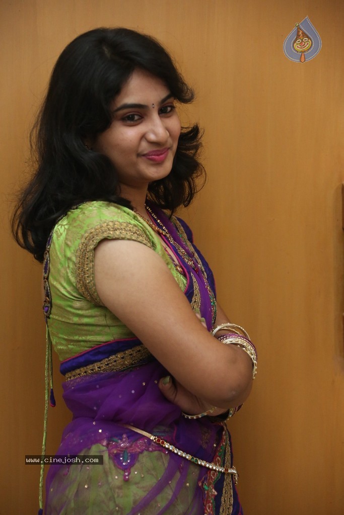 Krishnaveni Stills - 110 / 151 photos