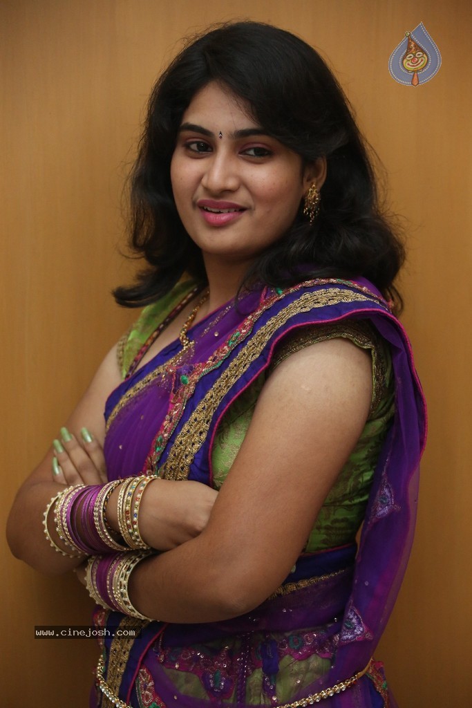 Krishnaveni Stills - 145 / 151 photos