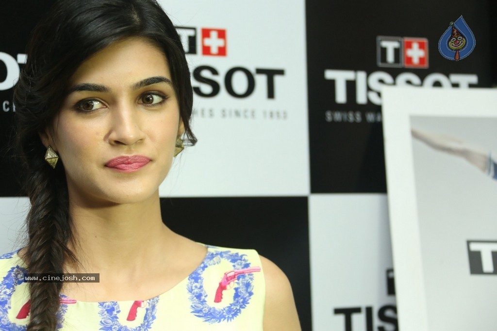 Kriti Sanon Latest Stills - 22 / 152 photos