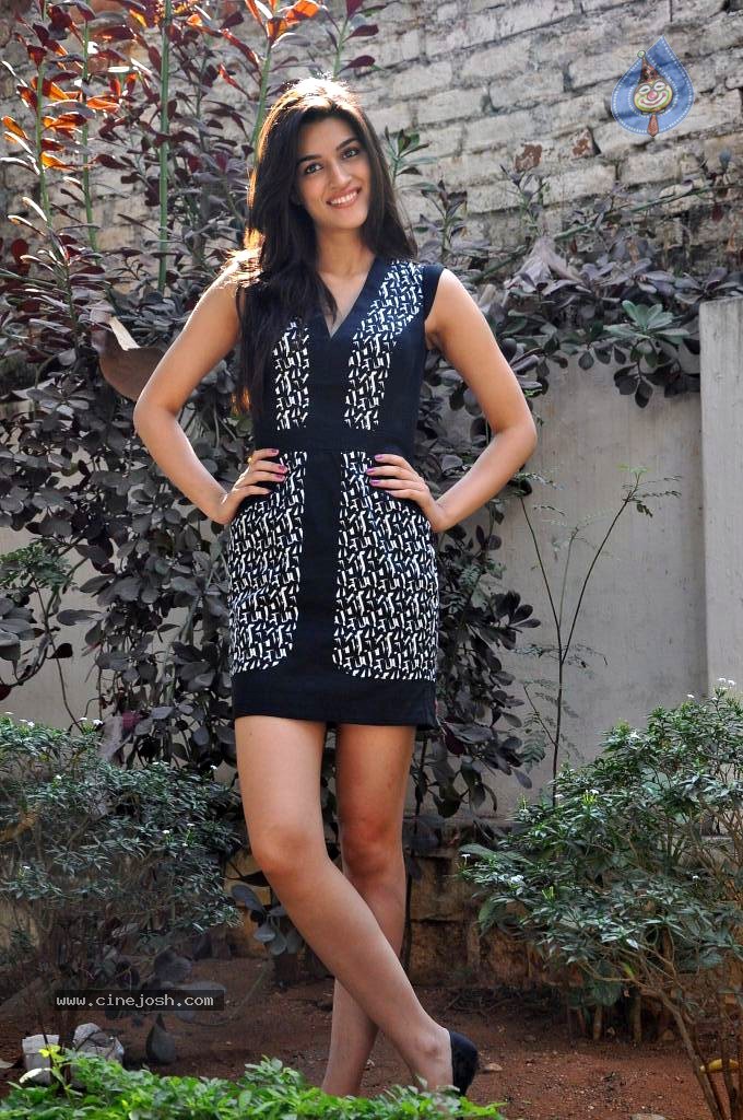 Kriti Sanon Latest Stills - 42 / 169 photos