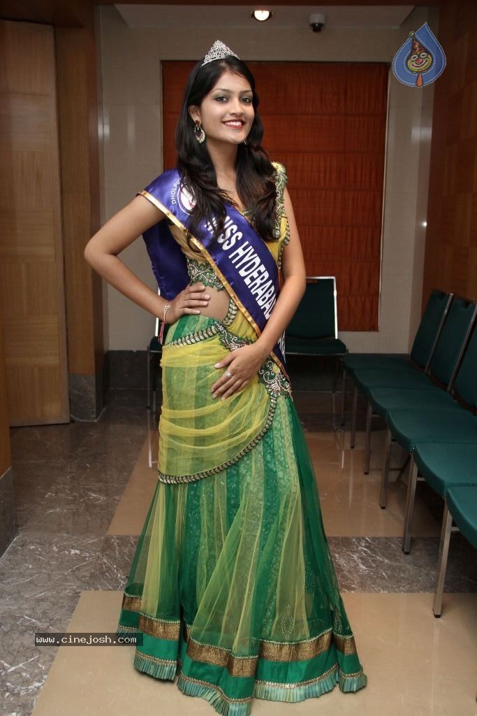 Krupali New Photos - 17 / 24 photos