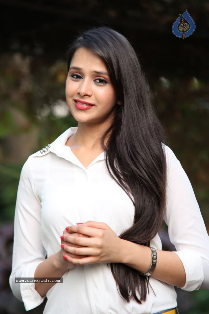Krutika Singhaal New Gallery - 10 / 85 photos