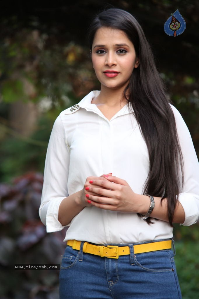 Krutika Singhaal New Gallery - 35 / 85 photos