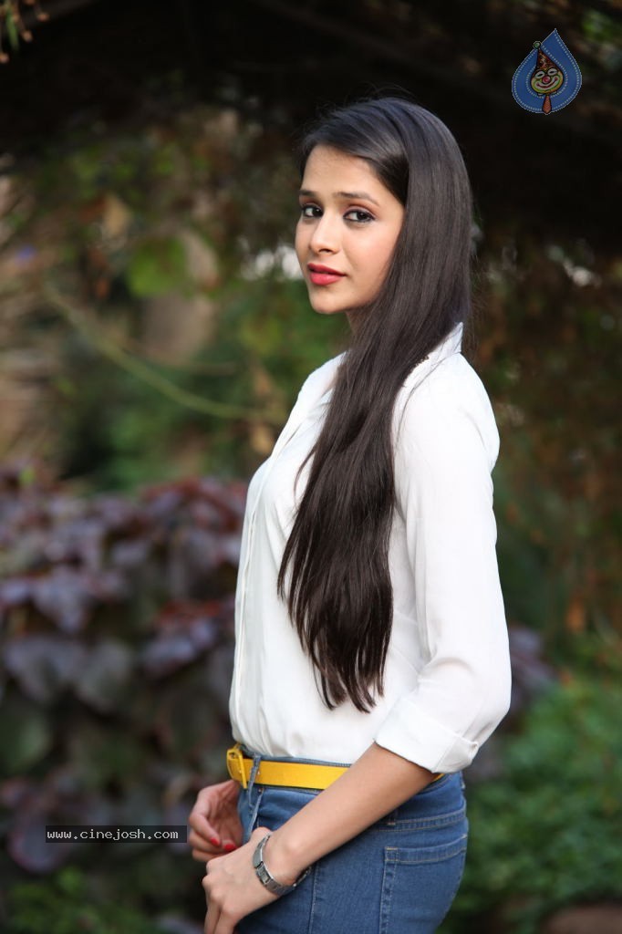 Krutika Singhaal New Gallery - 61 / 85 photos
