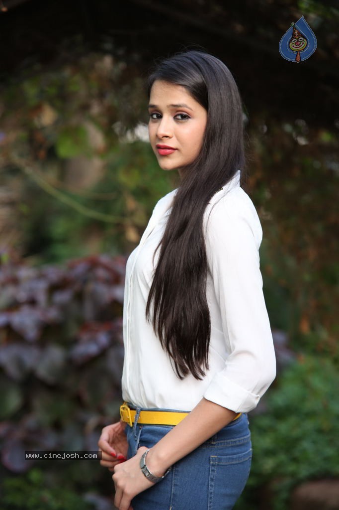 Krutika Singhaal New Gallery - 65 / 85 photos