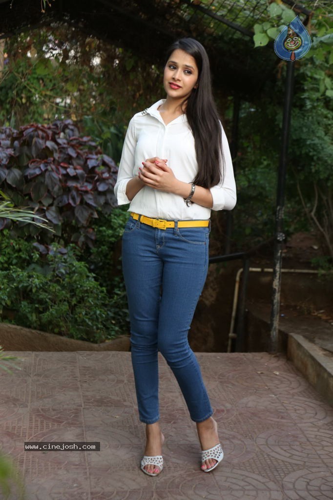 Krutika Singhaal New Gallery - 68 / 85 photos