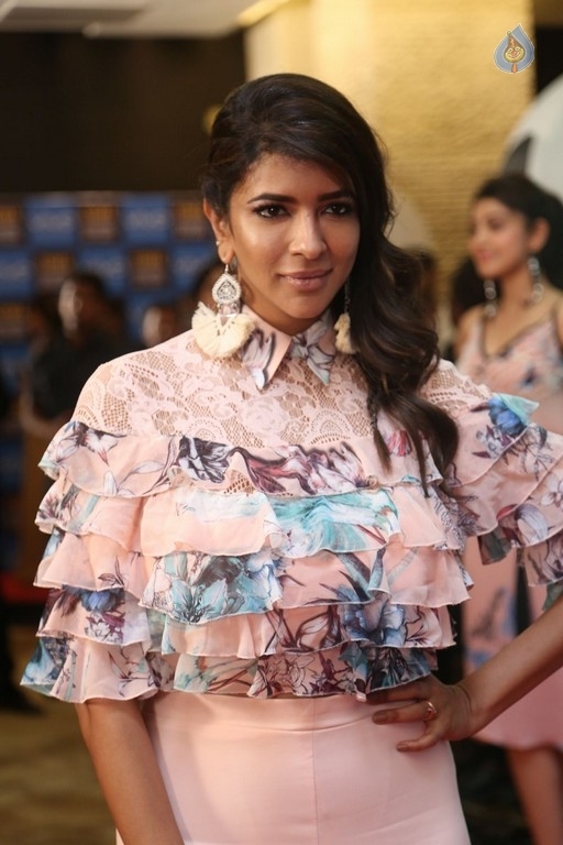 Lakshmi Manchu at SIIMA Short Film Awards - 11 / 21 photos