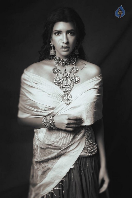 Lakshmi Manchu New Photo Shoot - 2 / 12 photos