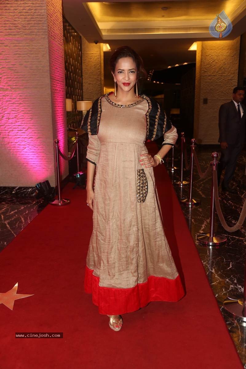 Lakshmi Manchu New Photos - 9 / 21 photos