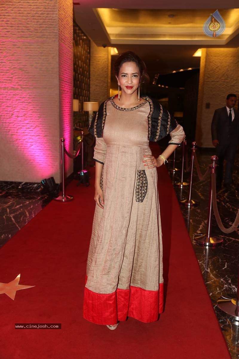 Lakshmi Manchu New Photos - 14 / 21 photos