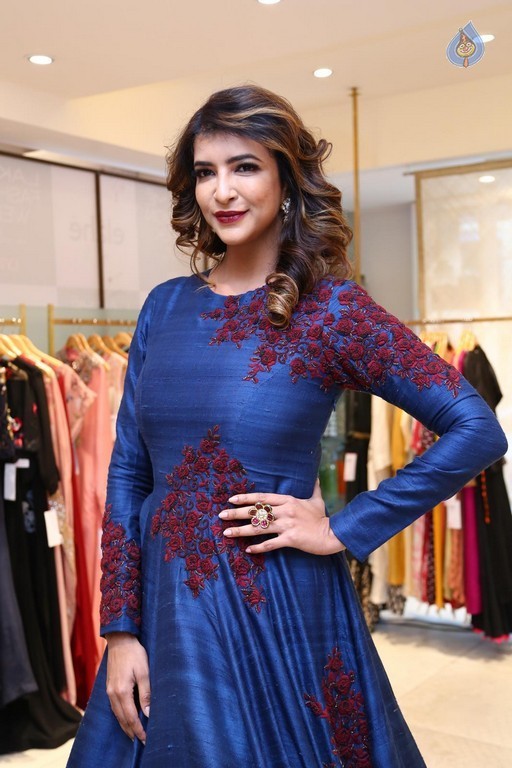 Lakshmi Prasanna at LFW Event - 8 / 35 photos