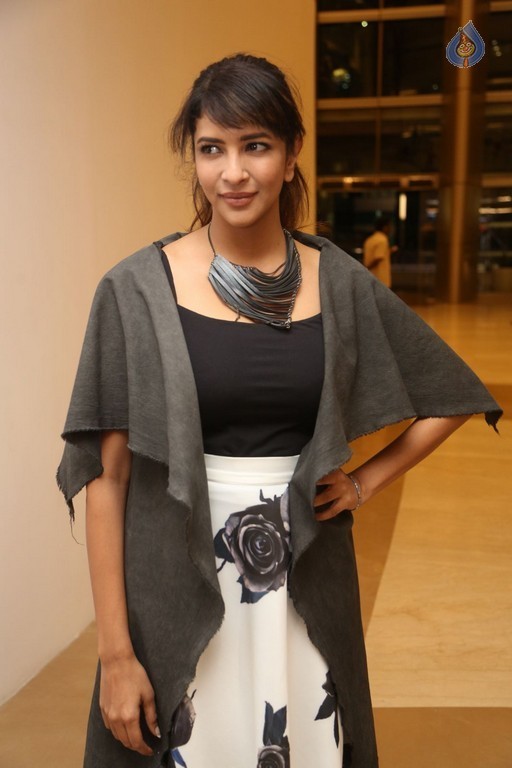 Lakshmi Prasanna New Photos - 13 / 40 photos