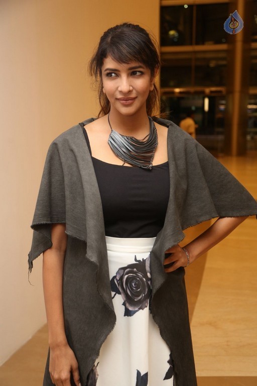 Lakshmi Prasanna New Photos - 21 / 40 photos