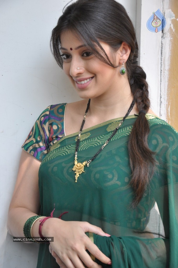 Lakshmi Rai Latest Pics - 6 / 81 photos