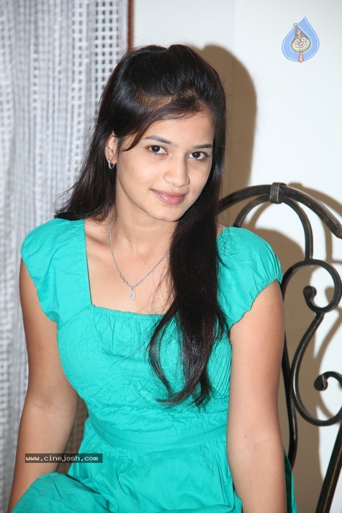 Lavanya Photos - 39 / 46 photos