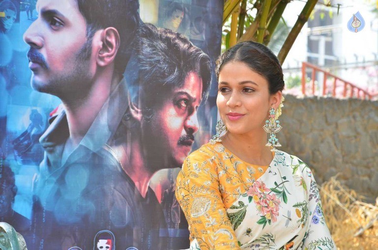 Lavanya Tripathi at Maayavan Tamil Film Audio Launch - 32 / 38 photos