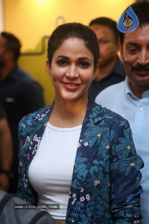 Lavanya Tripathi At Virtu Fitness Work Out Hub Launch - 4 / 12 photos