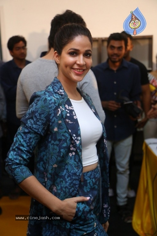 Lavanya Tripathi At Virtu Fitness Work Out Hub Launch - 8 / 12 photos