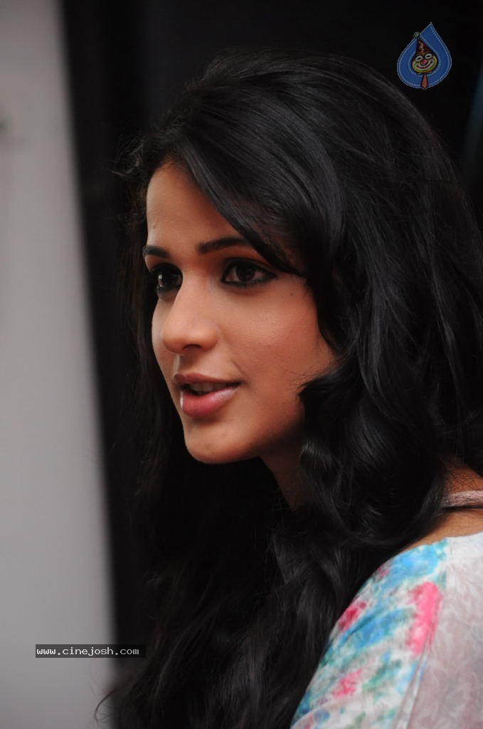 Lavanya Tripathi Latest Photos - 16 / 139 photos