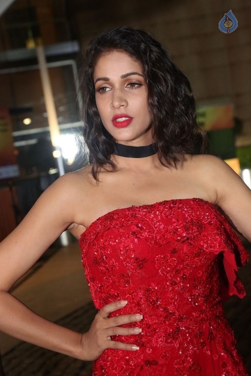 Lavanya Tripathi New Photos - 23 / 28 photos