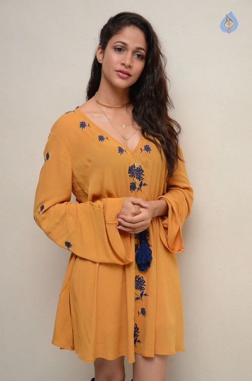 Lavanya Tripathi New Photos - 7 / 41 photos