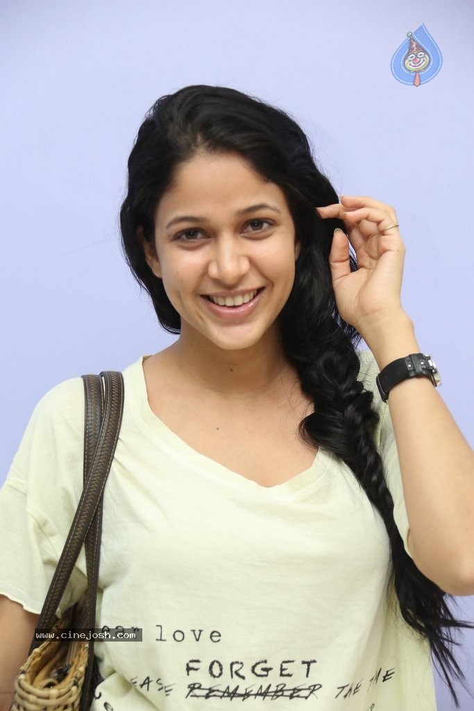 Lavanya Tripathi New Pics - 17 / 66 photos