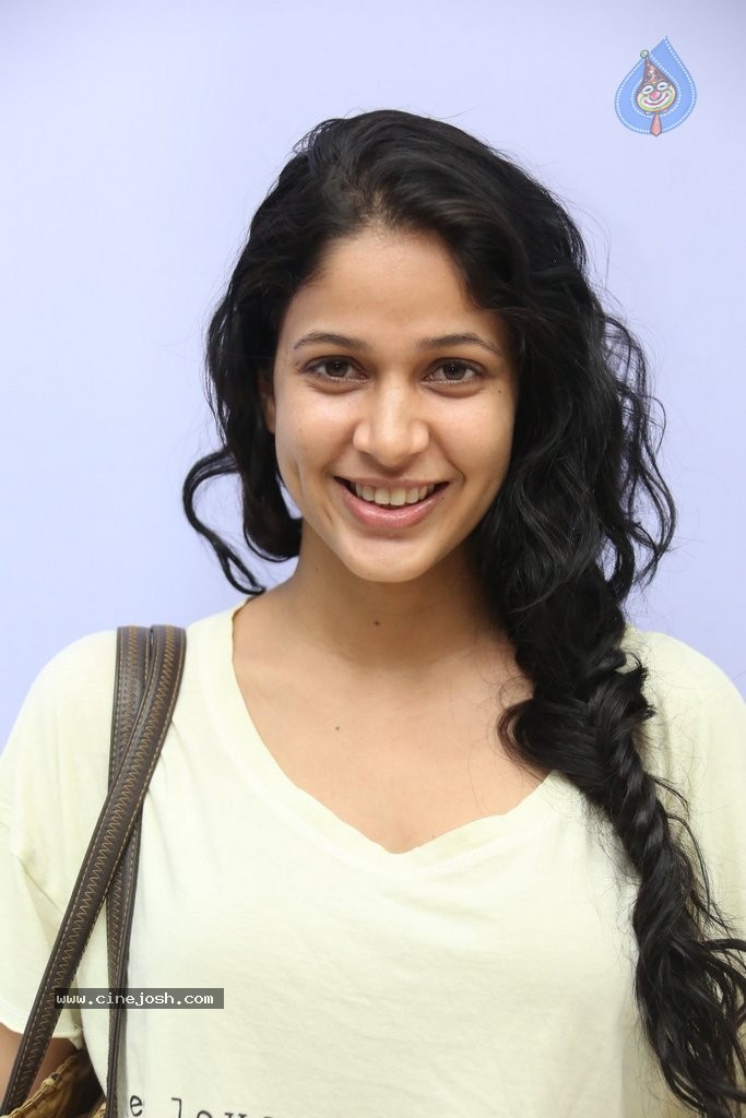 Lavanya Tripathi New Pics - 32 / 66 photos
