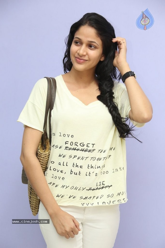 Lavanya Tripathi New Pics - 38 / 66 photos
