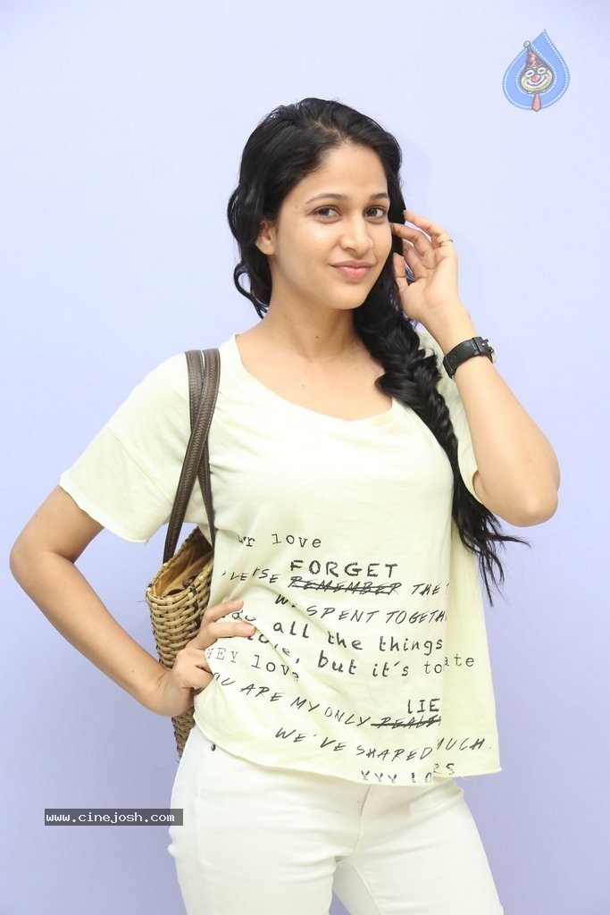Lavanya Tripathi New Pics - 39 / 66 photos