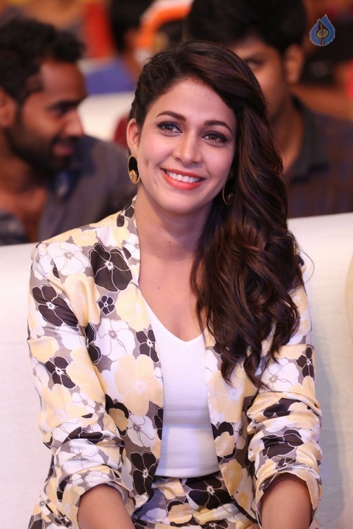 Lavanya Tripathi New Pics - 17 / 21 photos