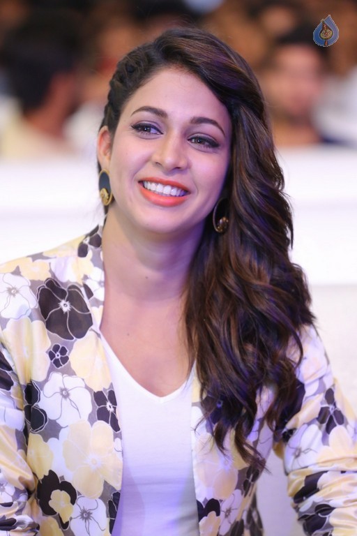 Lavanya Tripathi New Pics - 18 / 21 photos