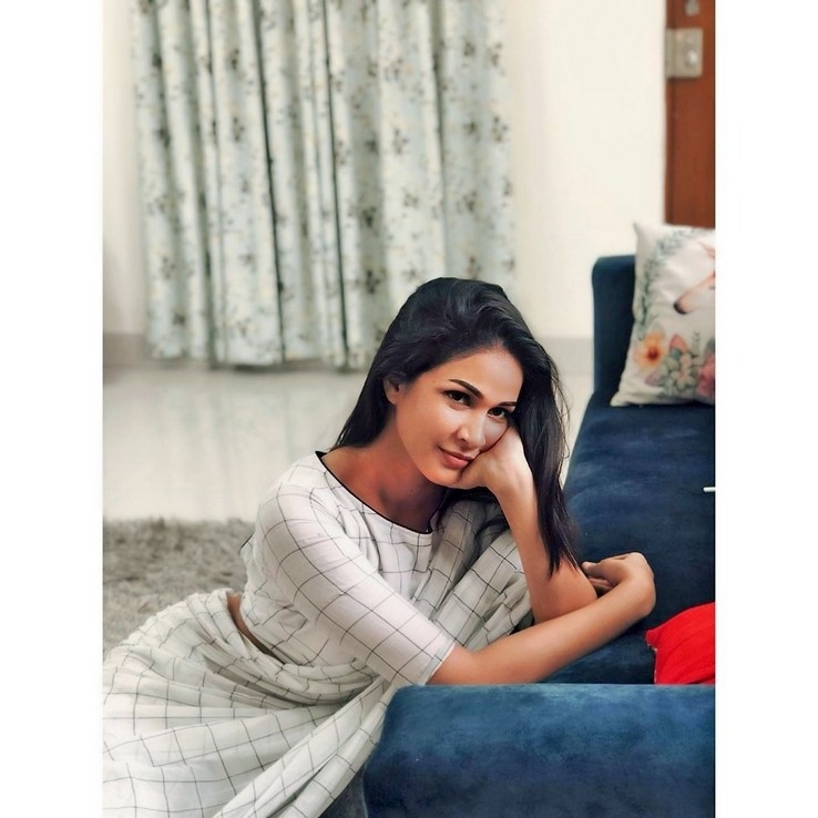 Lavanya Tripathi Photos - 2 / 2 photos