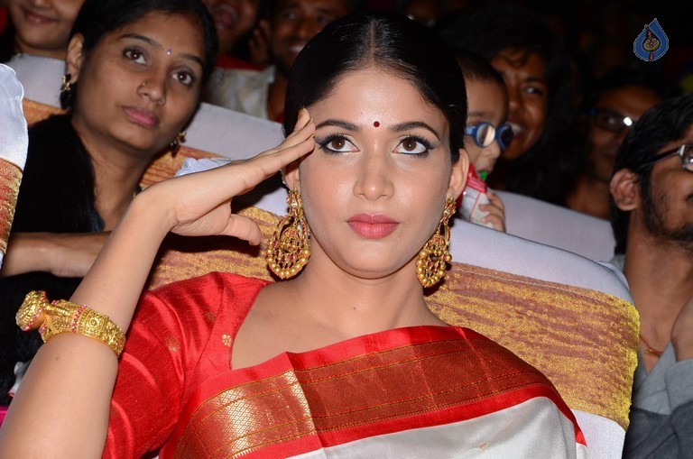 Lavanya Tripathi Photos - 13 / 42 photos