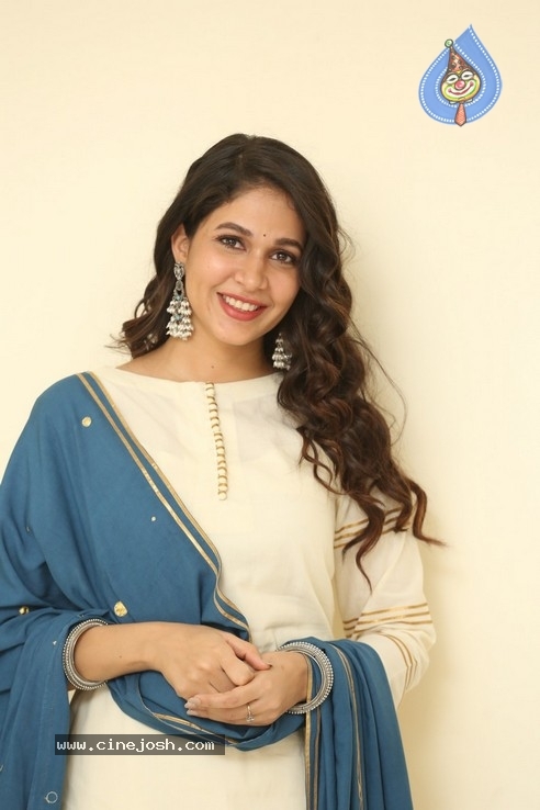 Lavanya Tripathi Photos - 21 / 21 photos