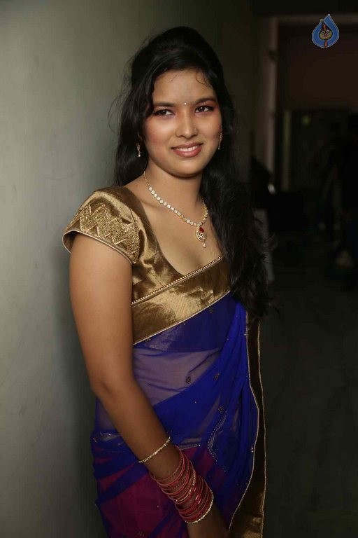 Lishita New Photos - 28 / 35 photos