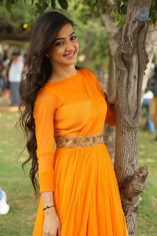 Lovey Sasan New Photos - 22 / 42 photos